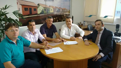 Prefeito e vereadores de Lidianópolis apresentam demanda para construção de casas populares